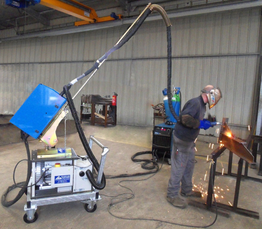 Photo 4 :  Extraction welding guns